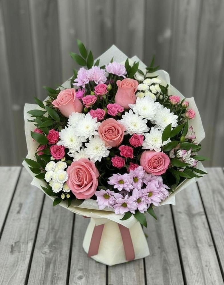 Букет цветов из: Альстромерии, Гвоздики, Розы и Хризантемы в Ендовище