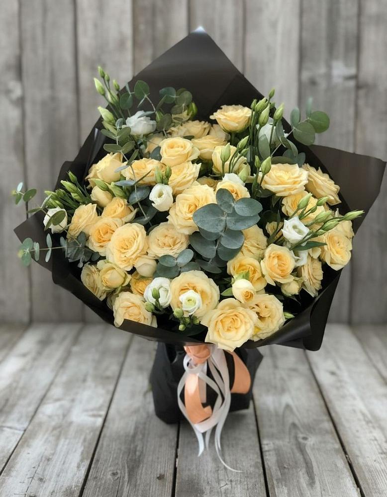 Букет цветов из: Розы и Лизиантусы в Ендовище