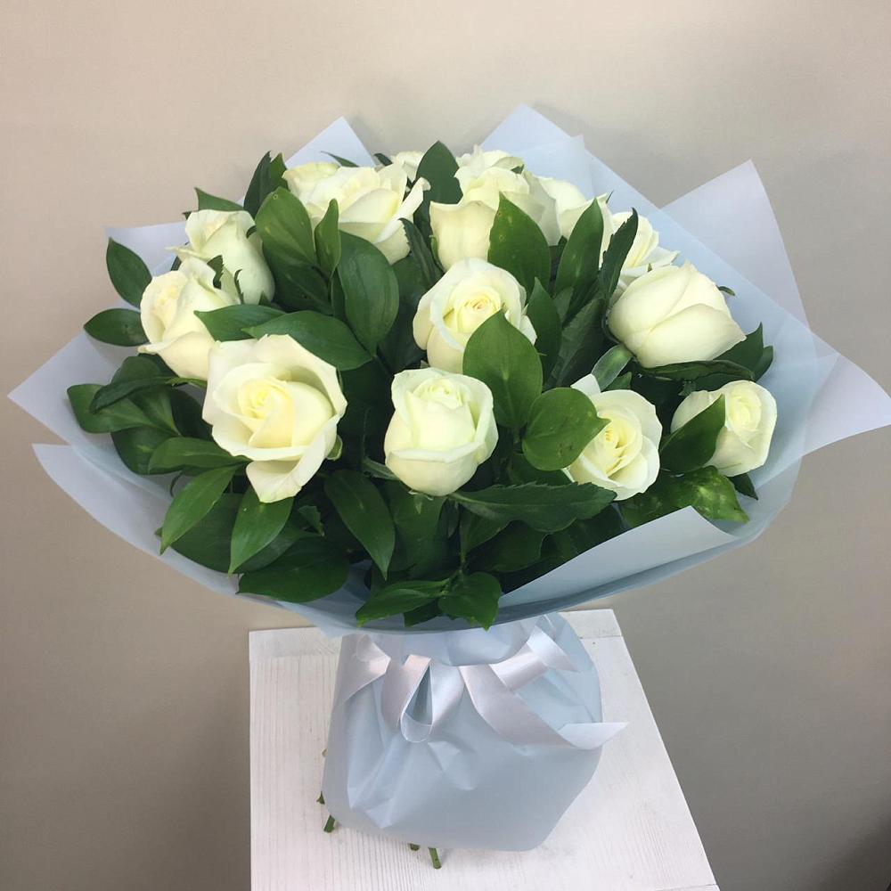Букет 15 Белых роз Проуд в Ендовище