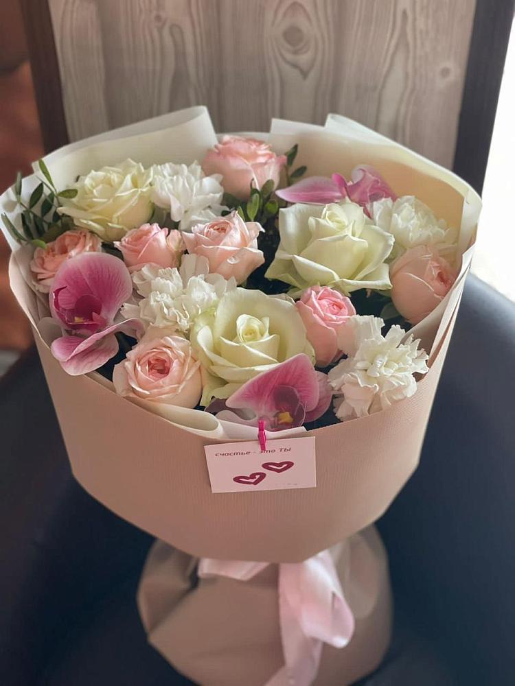 Букет цветов из: Орхидеи, Розы и Гвоздики в Ендовище