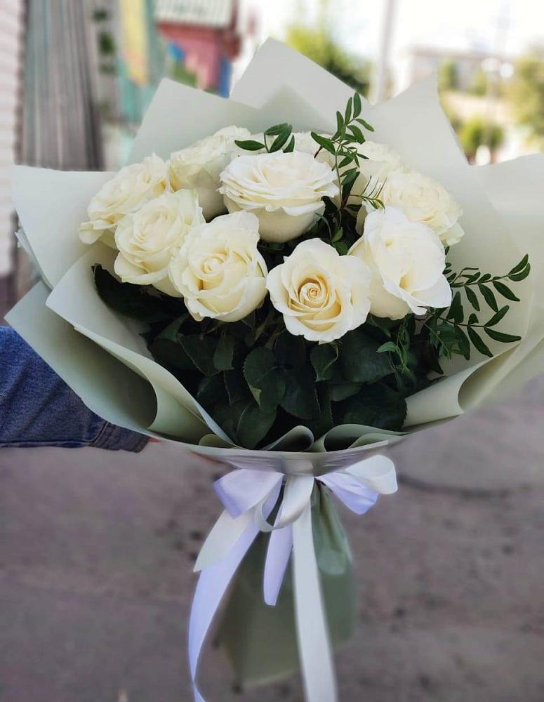 Букет Белые розы Проуд в Ендовище