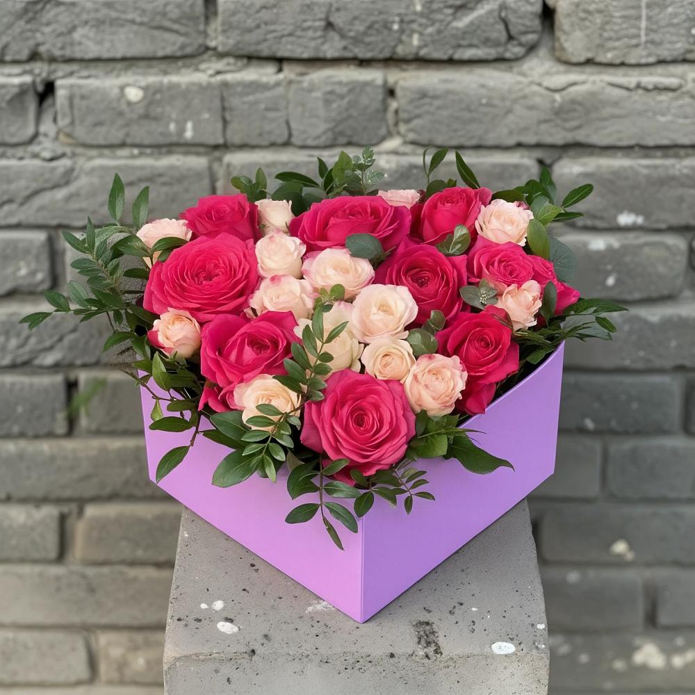 Цветочная композиция из Розы в коробке в Ендовище