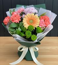 Букет цветов из:  Гвоздики, Розы, Герберы и Хризантемы в Ендовище