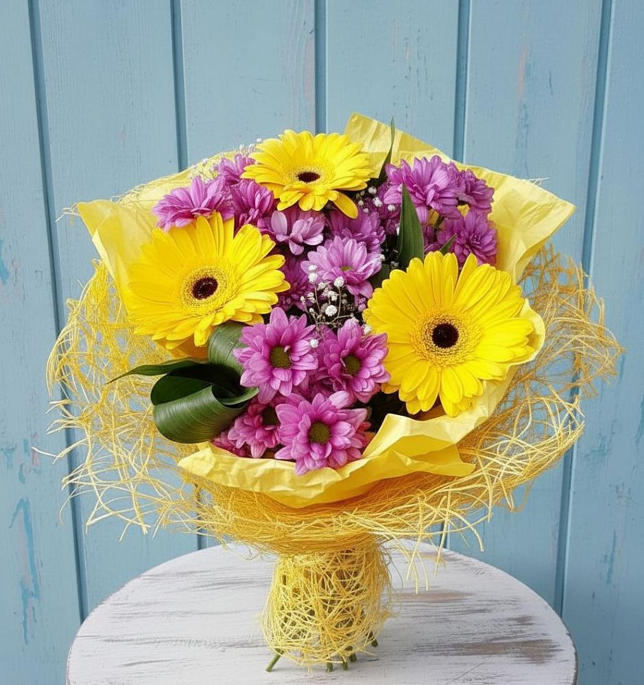 Букет цветов из: Хризантемы и Герберы в Ендовище