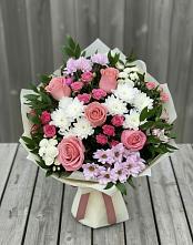 Букет цветов из:  Альстромерии, Гвоздики, Розы и Хризантемы в Ендовище