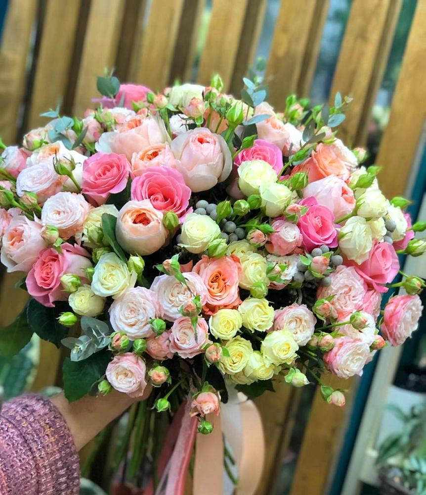 Букет цветов из: Розы в Ендовище