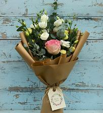 Букет цветов из:  Розы и Лизиантусы в Ендовище